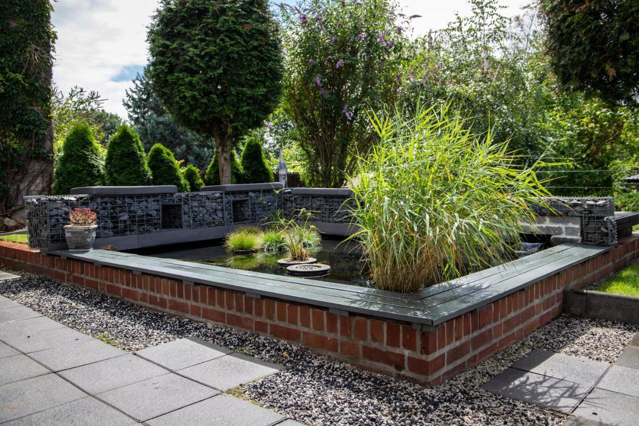 Unterschlupf Radeberg Mit Garten & Whirlpool Eksteriør billede